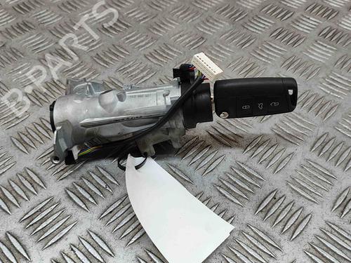 Ratlås/Tændingslås VW GOLF VII (5G1, BQ1, BE1, BE2) 1.4 TSI (125 hp) 20981967