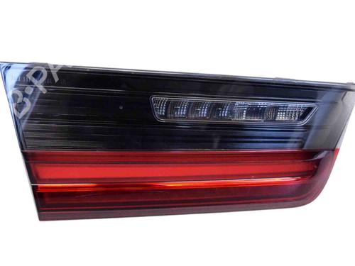Używane Lampa tylna klapy bagażnika lewa BMW 3 (G20, G80, G28) 330 i (258 hp) 30268992