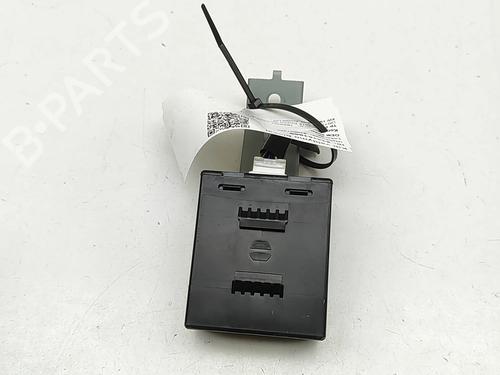 Used Electronic module NISSAN LEAF (ZE1) Electric (150 hp) 32345136