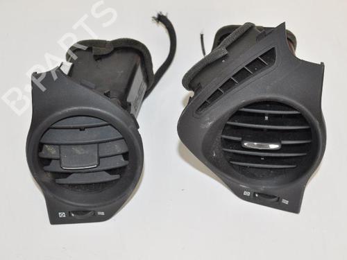 Used Air vent LEXUS IS II (_E2_) 220d (ALE20) (177 hp) 30252224