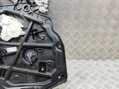 Rear left window mechanism TESLA MODEL Y (5YJY) EV | BP33464951C24 - Image 4