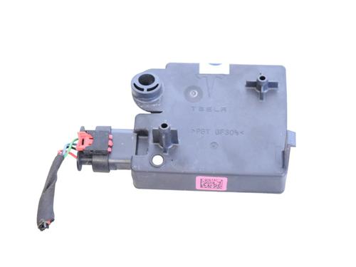 Módulo eletrónico TESLA MODEL 3 (5YJ3) EV AWD | BP30252063M83