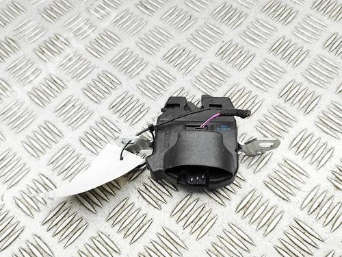 switch-mercedes-benz-a-class-saloon-v177-2018-31762982 main image