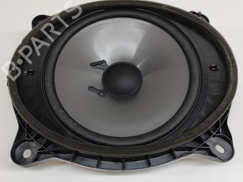 Used Speaker LEXUS RX (_L2_) 450h AWD (GYL25_, GYL26_, GYL25, GYL26, GYL25R, GYL26R) (313 hp) 25861053