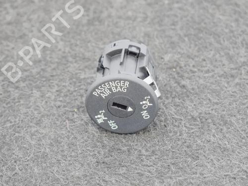 Used Switch Switch BMW 3 Touring (F31) 316 d (116 hp) 6739364 6739364