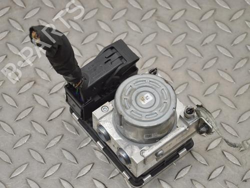 Módulo de ABS VOLVO V90 II Estate (235) D4 (190 hp) 30235820