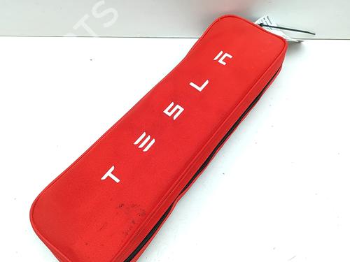 Other TESLA MODEL Y (5YJY) Long Range All-wheel Drive | BP33625267O1 - Image 3