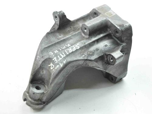 Używane Wspornik / Uchwyt MERCEDES-BENZ SPRINTER 3-t Bus (B906) 213 CDI (906.711, 906.713) (129 hp) 30241185