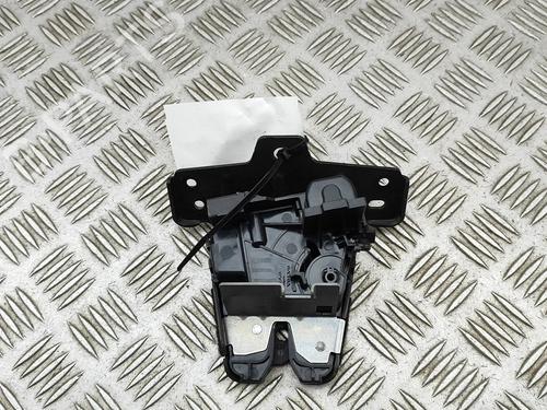 Used Tailgate lock VOLVO XC40 (536) T3 (150 hp) 30257616