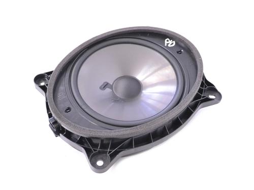 speaker-lexus-gs-_l1_-2011-33342359 main image