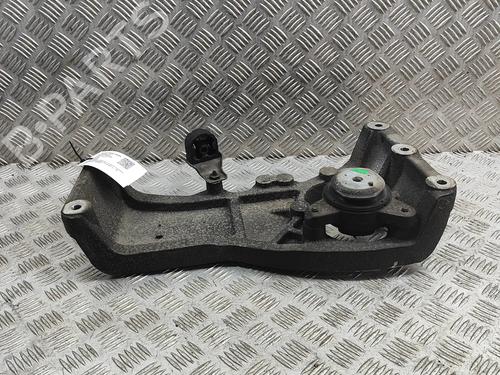 Gearbox mount MASERATI LEVANTE SUV (M161) 3.0 D Q4 | BP26710643M88 - Image 2