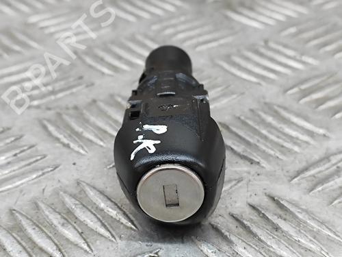 BP27767669O1 main image