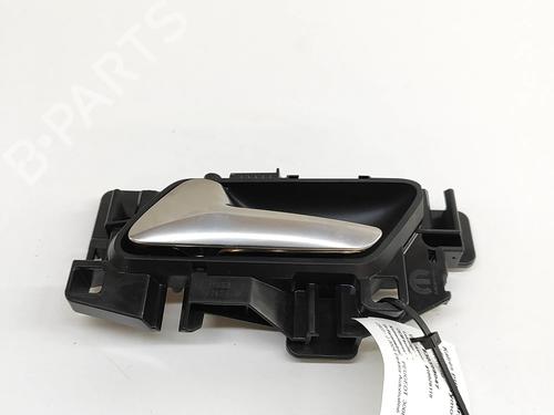 Used Front left interior door handle Front left interior door handle 28559157 28559157