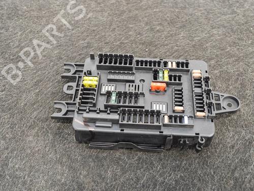 Used Fuse box Fuse box BMW 3 (F30, F80) 320 d (184 hp) 6738930 6738930