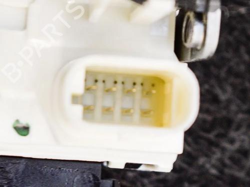 Front left lock MERCEDES-BENZ GLA-CLASS (X156) GLA 180 (156.942) | BP6743825C98 