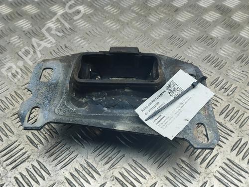 Used Engine mount Engine mount 32679973 32679973
