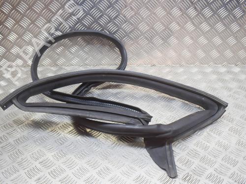 Used Rubber door seal TESLA MODEL 3 (5YJ3) EV (283 hp) 27751532