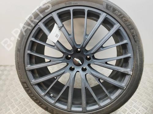 rim-aston-martin-dbx-2019-36809213 main image