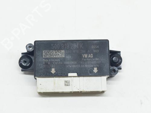 Used Electronic module VW GOLF VII (5G1, BQ1, BE1, BE2) 2.0 GTD (184 hp) 7698754