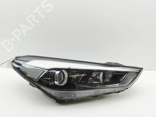 Højre forlygte Højre forlygte HYUNDAI TUCSON (TL, TLE) 1.7 CRDi (141 hp) 36358714 36358714