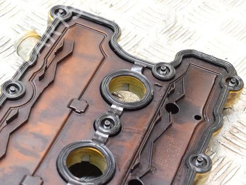 Valve cover PORSCHE CAYENNE (92A) 3.0 S E-Hybrid | BP14648802M124