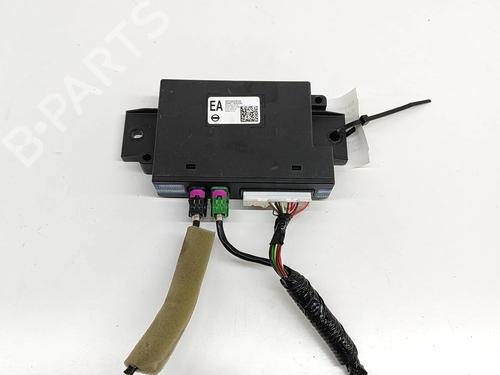 Used Electronic module Electronic module NISSAN QASHQAI III (J12) 1.3 DIG-T All-wheel Drive (158 hp) 28556114 28556114