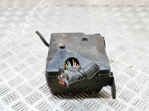 Fuse box OPEL FRONTERA B (U99) 2.2 DTI (6B_ZC, 6B_VF, 6B_66, 6B_76) | BP28732532E1 - Image 2