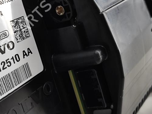 Instrument cluster VOLVO XC40 (536) Recharge AWD | BP28687308C47 