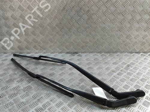 BP27317744C143 main image