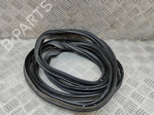 Gummiliste VW GOLF VIII (CD1, DA1) 1.5 TSI (150 hp) 27765299