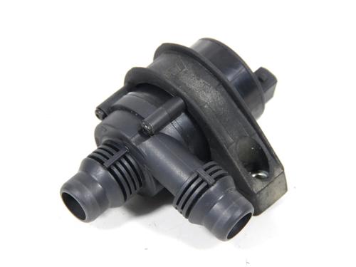 Used Auxiliary water pump BMW X5 (F15, F85) xDrive 30 d (277 hp) 30256858