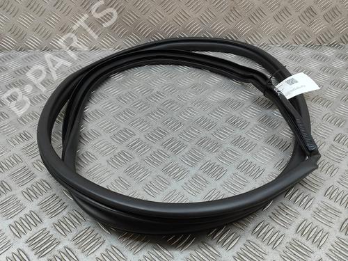 goma-contorno-puerta-lexus-ux-_aa1_-_ah1_-_ma1_-2018-27778657 main image