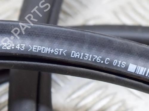 Gummiliste VW GOLF VIII (CD1, DA1) 1.5 TSI | BP27763628C142 