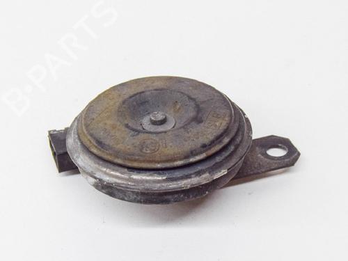 Horn TOYOTA HILUX VII Pickup (_N1_, _N2_, _N3_) 2.5 D-4D 4WD (KUN25) | BP14618293E13 