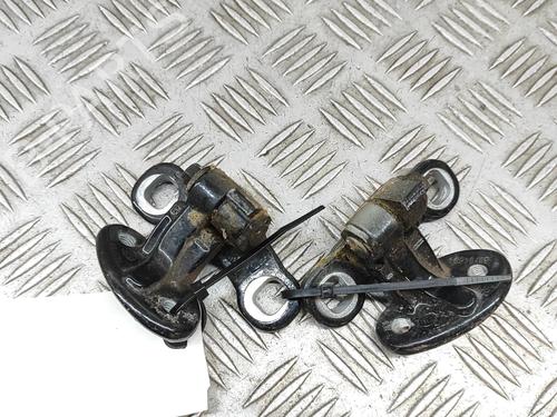 hingedoor-check-strap-volvo-v50-545-2003-2004-2005-2006-2007-2008-2009-2010-2011-2012-28546575 main image