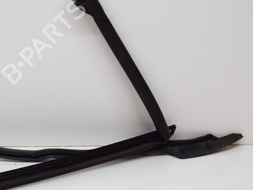 Door moulding trim JAGUAR E-PACE (X540) 2.0 D180 AWD | BP14620242C150 