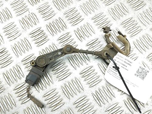 electronic-sensor-jaguar-f-type-coupe-x152-2013-31859583 main image