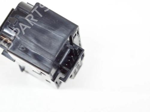 Right front window switch TESLA MODEL Y (5YJY) EV Performance All-wheel Drive | BP27752618I26 