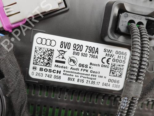 Instrument cluster AUDI A3 Sportback (8VA, 8VF) RS3 quattro | BP24142461C47 