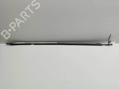 door-moulding-trim-toyota-land-cruiser-prado-_j15_-2009-26319756 main image