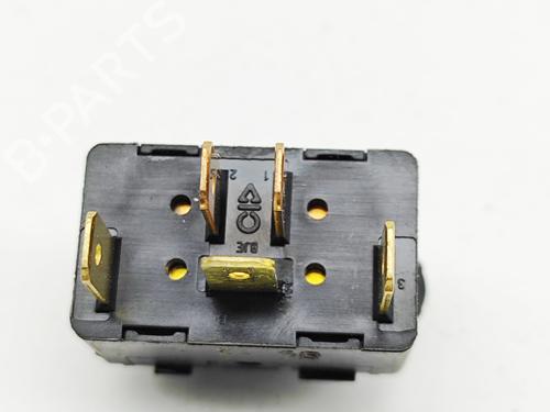 Right front window switch PORSCHE BOXSTER (986) 2.5 | BP30005470I26