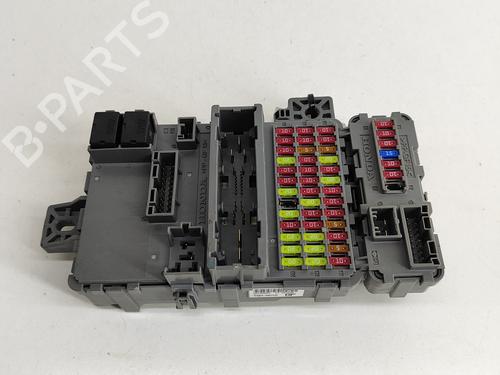 Used Fuse box HONDA CIVIC X Hatchback (FC_, FK_) 2.0 Type-R (FK8) (320 hp) 20981622