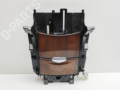 Used Cup/Object holder CADILLAC ESCALADE 6.2 AWD (426 hp) 30826856