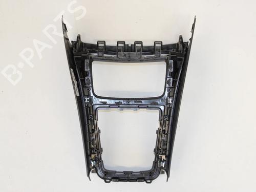 Middle console MERCEDES-BENZ A-CLASS (W176) A 160 (176.041) | BP29920860I22 