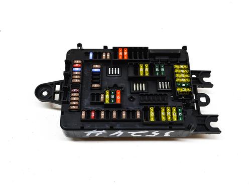 Used Fuse box BMW 3 (F30, F80) 330 d (258 hp) 10072172