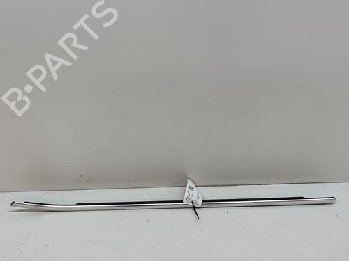 Used Door moulding trim BMW X1 (F48) sDrive 20 i (192 hp) 18605130