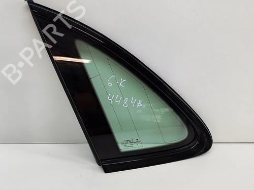 front-left-quarter-glass-porsche-macan-95b-36-turbo-95b845297xd-95b845297-43r00049-2014-18878396 main image