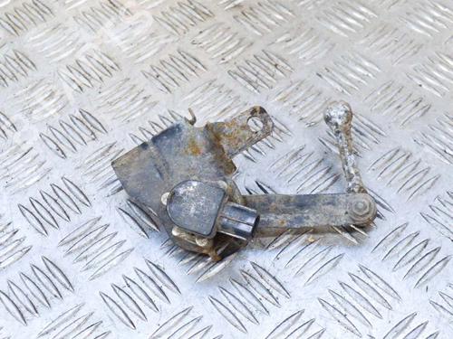 other-lexus-is-iii-_e3_-300h-ave30_-ave30r-3g3012-b132348-b1323482-2013-14610352 main image