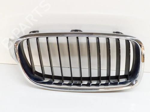 Used Grille BMW 3 (F30, F80) 330 e (252 hp) 14649504