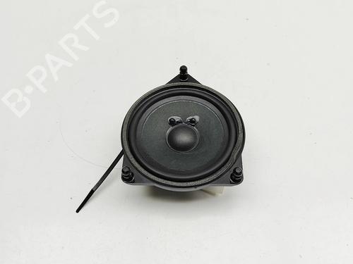 speaker-mercedes-benz-e-class-w213-2016-33377599 main image